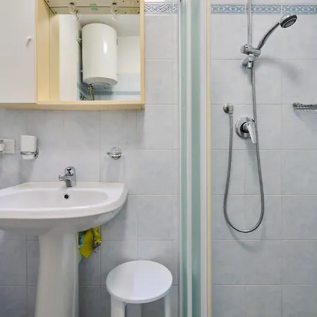 Trilocale Ariete Doppi Servizi Apartamento *